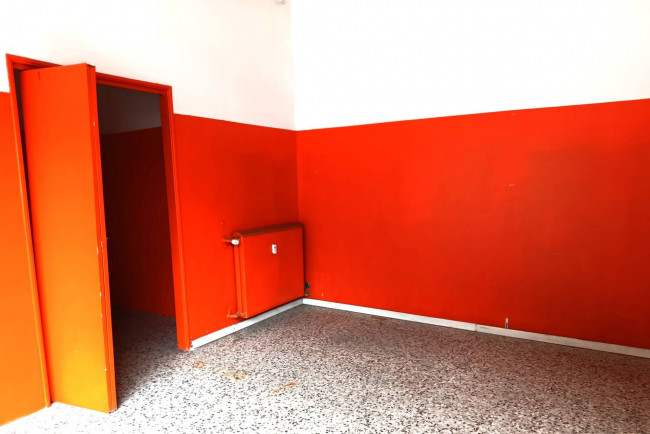 Locale commerciale in affitto/vendita a Busto Arsizio