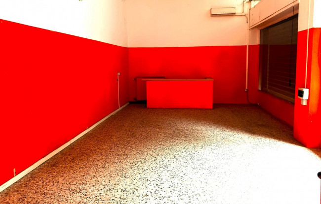Locale commerciale in affitto/vendita a Busto Arsizio