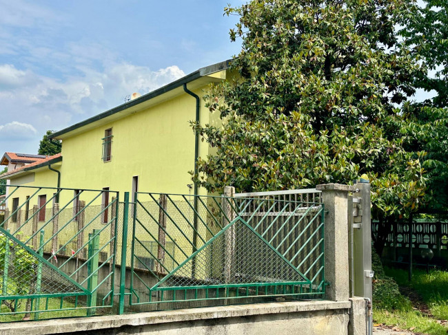 Casa singola in vendita a Olgiate Olona