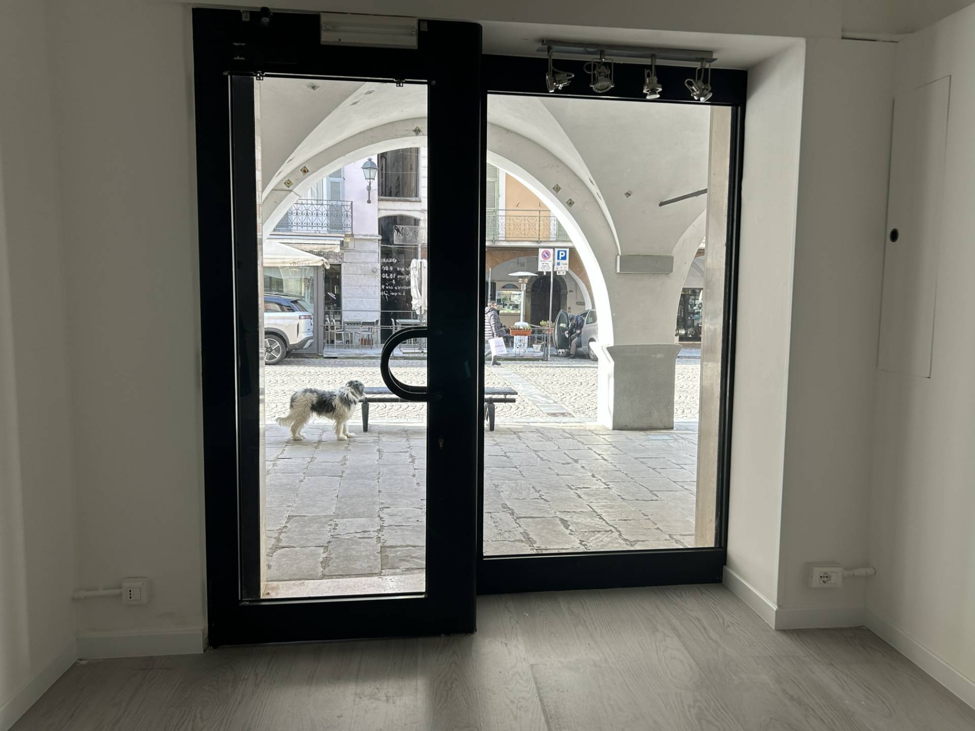 Locale commerciale in affitto a Millesimo