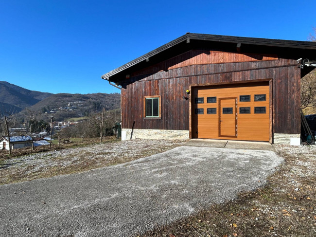 Capannone in vendita a Murialdo