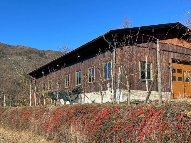 Capannone in vendita a Murialdo