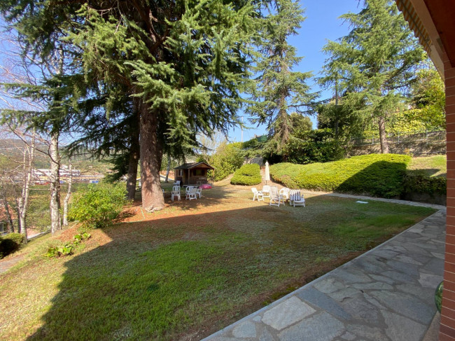 Villa in vendita a Millesimo