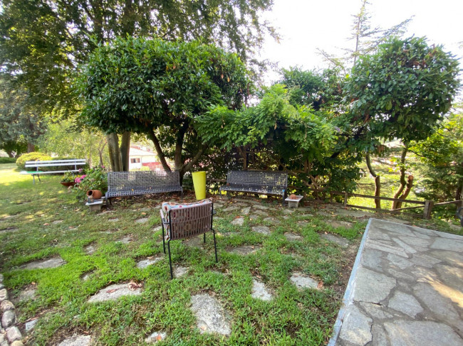 Villa in vendita a Millesimo