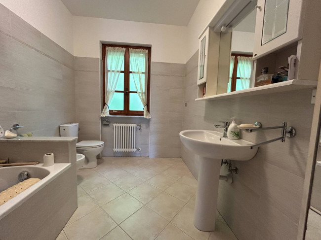 Appartamento in vendita a Altare