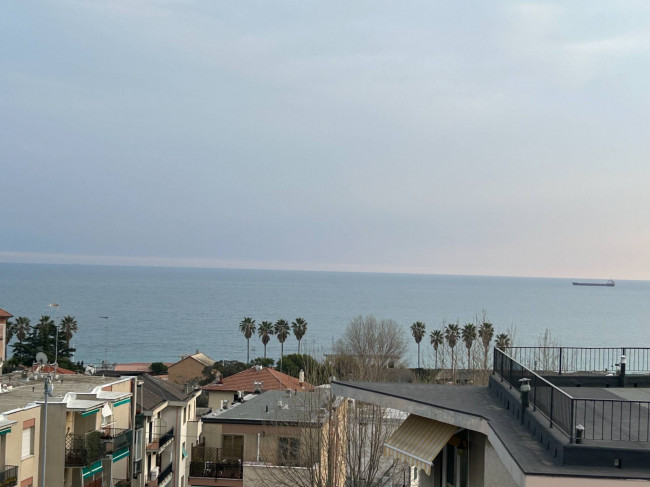 Mansarda in vendita a Albisola Superiore