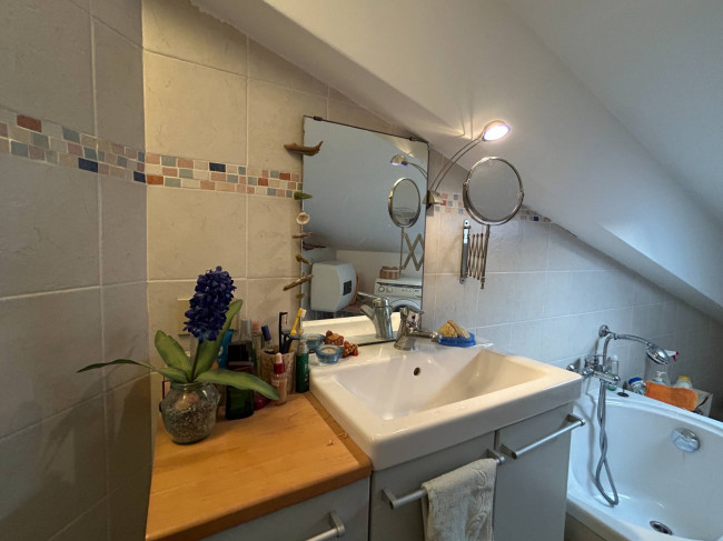 Mansarda in vendita a Albisola Superiore