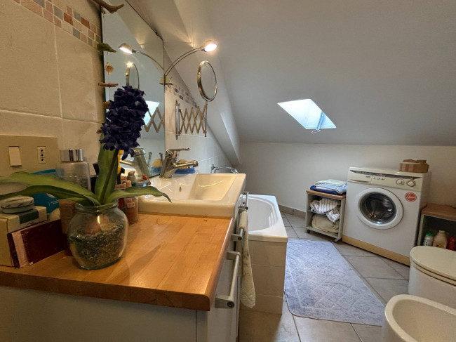 Mansarda in vendita a Albisola Superiore