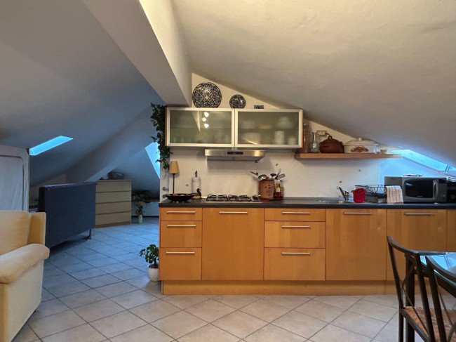 Mansarda in vendita a Albisola Superiore