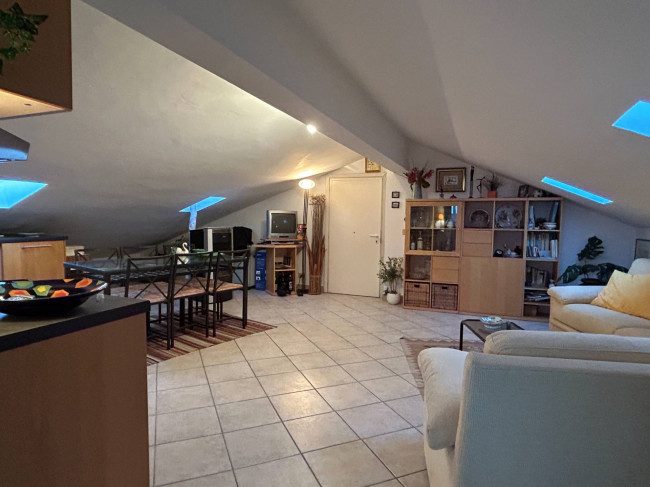 Mansarda in vendita a Albisola Superiore