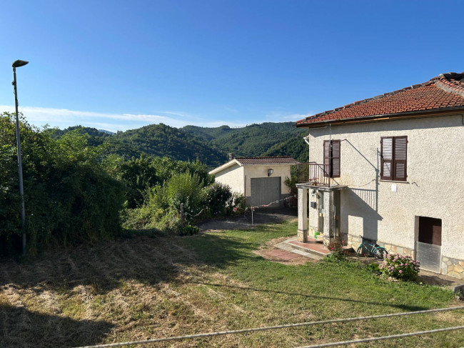 Casa singola in vendita a Roccavignale