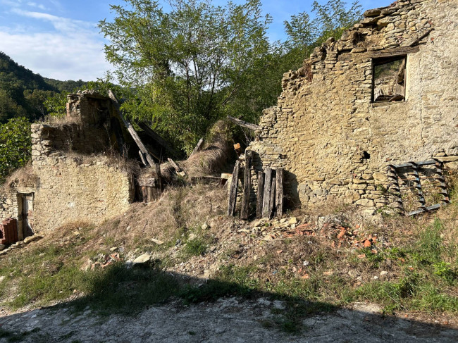 Rustico in vendita a Cengio