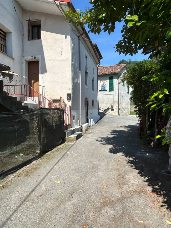 Casa singola in vendita a Roccavignale