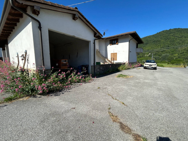 Villa in vendita a Saliceto