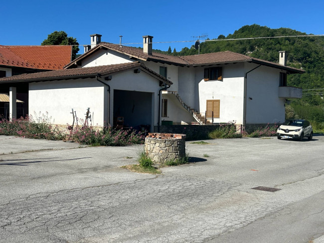 Villa in vendita a Saliceto
