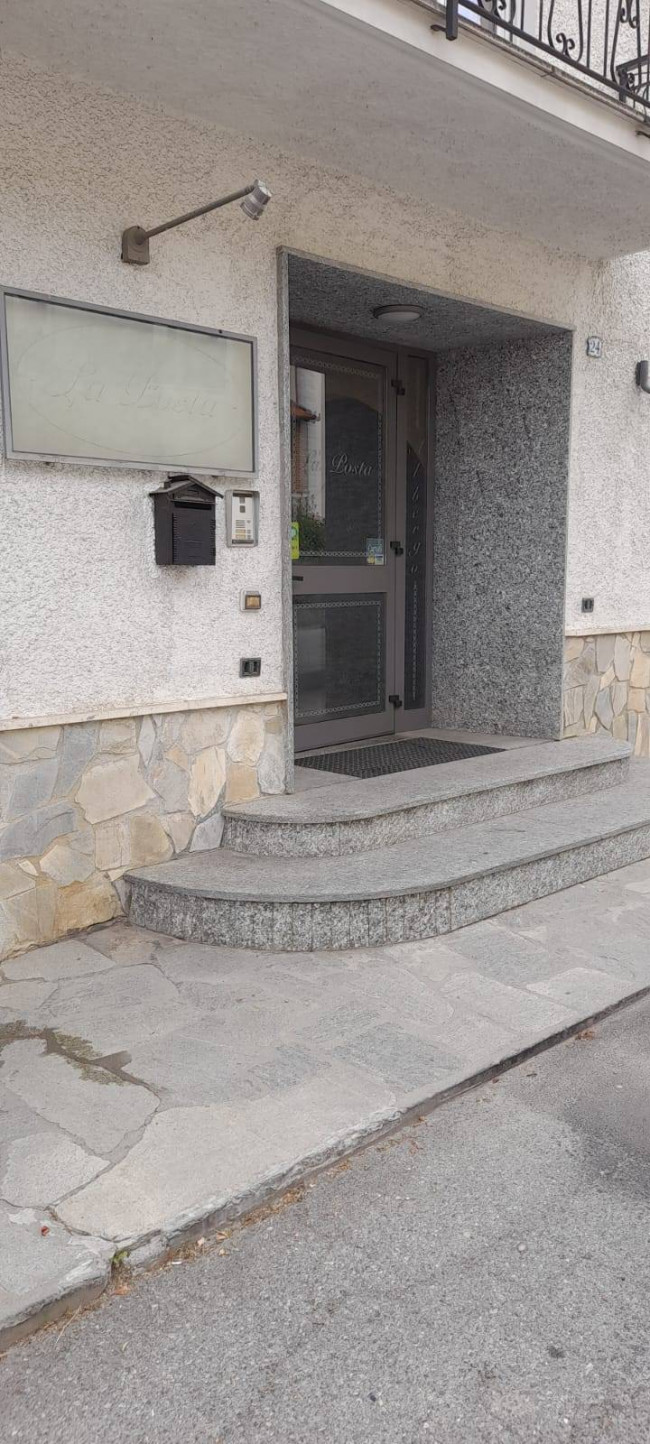 Attività commerciale in vendita a Osiglia