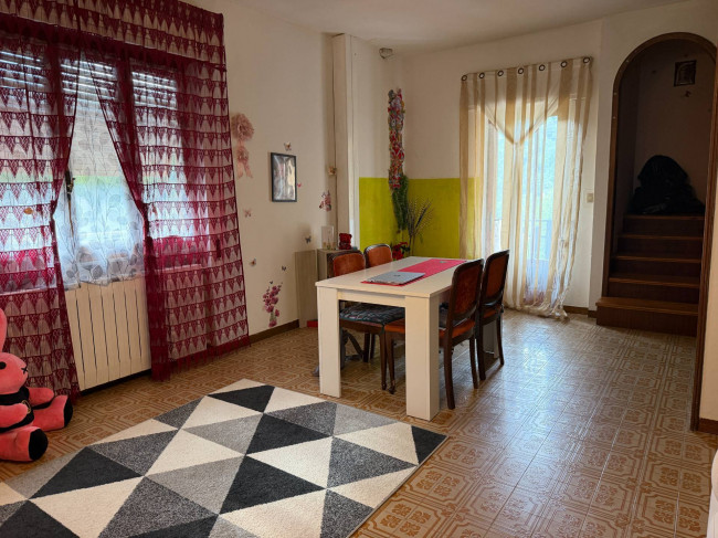 Villa in vendita a Osiglia