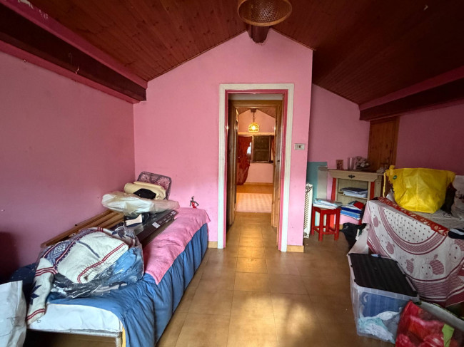 Villa in vendita a Osiglia