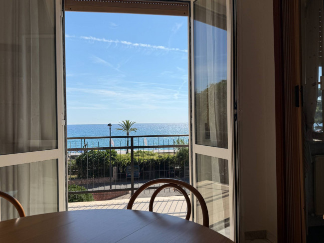 Appartamento in vendita a Pietra Ligure