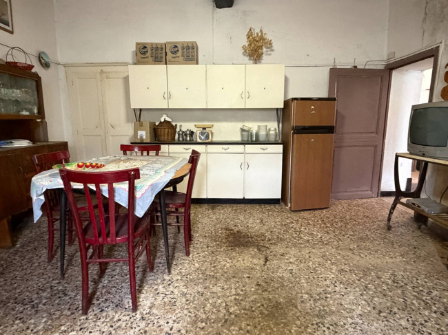 Rustico in vendita a Murialdo