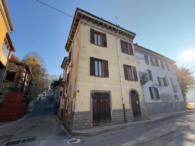 Casa singola in vendita a Millesimo