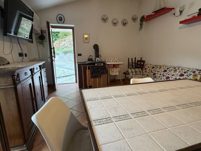 Villette a schiera in vendita a Osiglia
