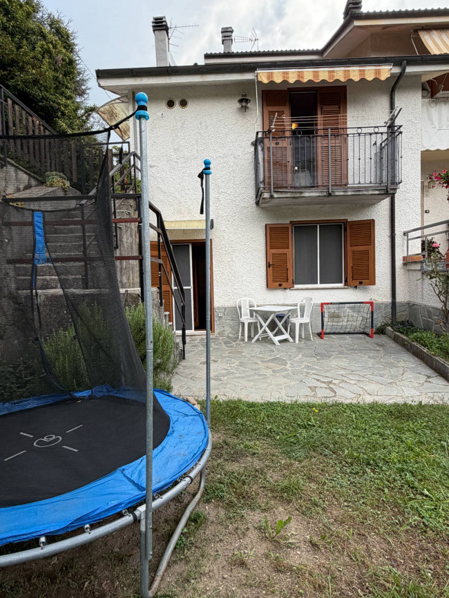 Villette a schiera in vendita a Osiglia