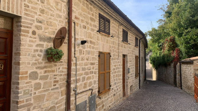 Casa singola in vendita a Montelparo