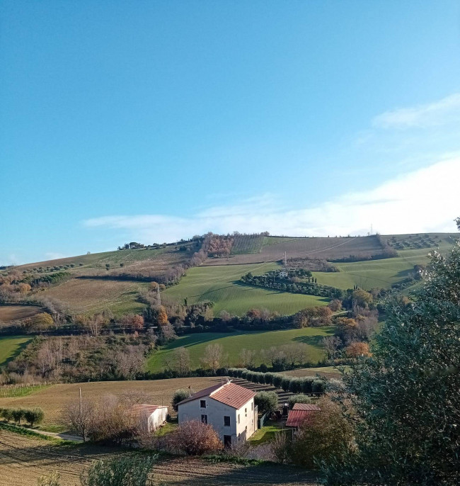 Casa singola in vendita a Fermo