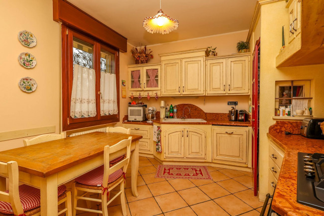 Villa in vendita a Selvazzano Dentro