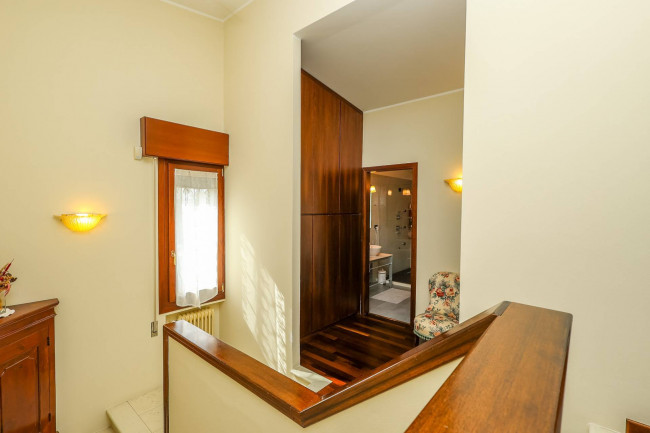 Villa in vendita a Selvazzano Dentro