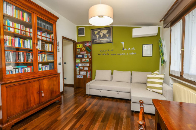 Villa in vendita a Selvazzano Dentro