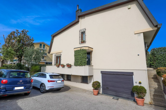 Villa in vendita a Selvazzano Dentro