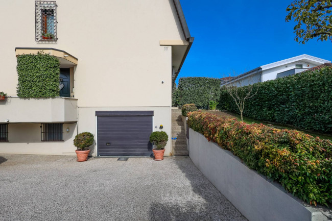 Villa in vendita a Selvazzano Dentro