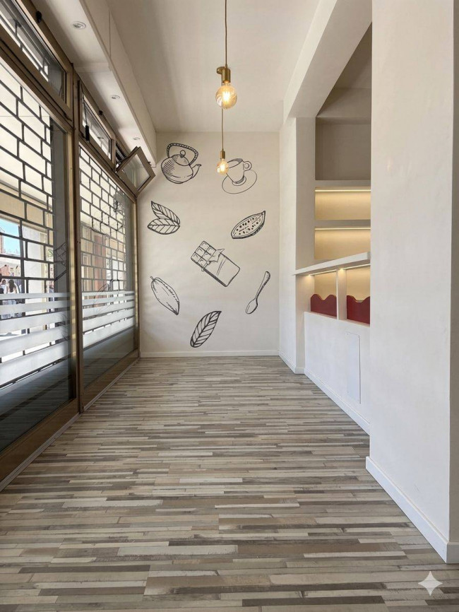 Locale commerciale in affitto a Rubano