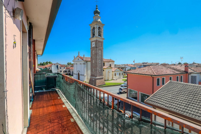 Appartamento in vendita a Campagna Lupia