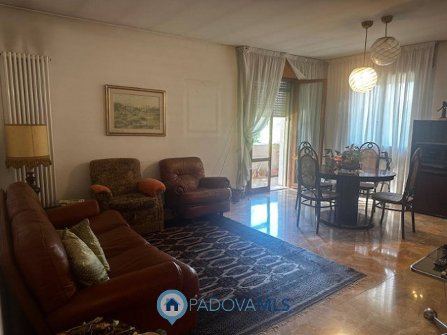 Appartamento in vendita a Rubano