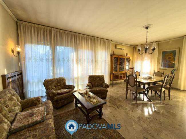 Casa singola in vendita a Padova