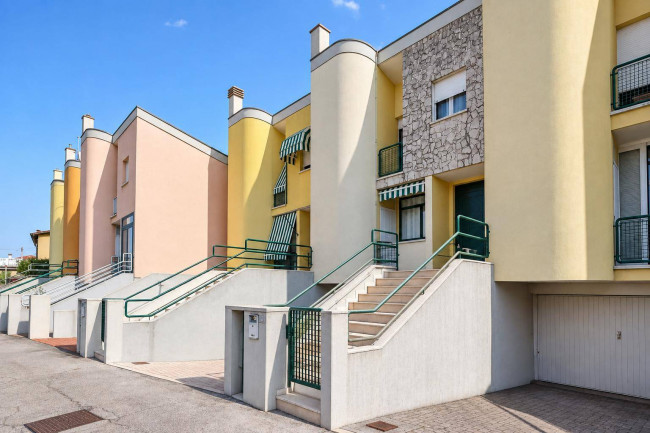 Villette a schiera in vendita a Campodoro