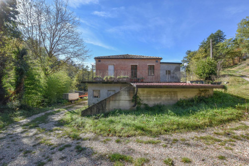 Appartamento in vendita a Comunanza