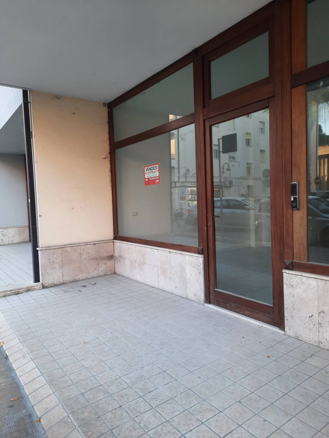 Locale in vendita a Pedaso