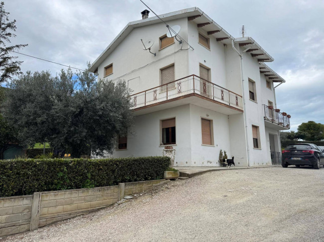 Casa singola in vendita a Massignano