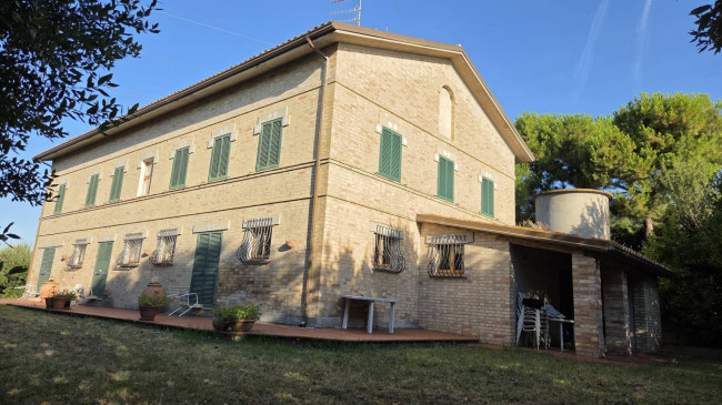 Casale in vendita a Altidona