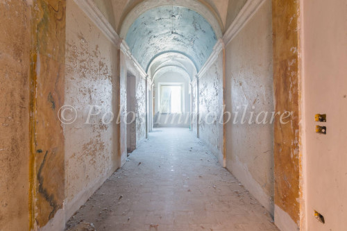  for sale in Monte San Pietrangeli