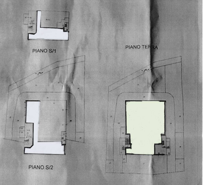 Locale commerciale in affitto a Porto San Giorgio