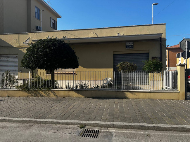  for sale in Porto Sant'Elpidio