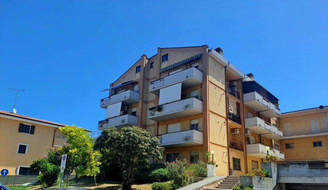  for sale in Sant'Elpidio a Mare