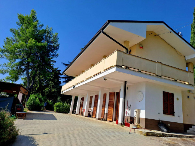  for sale in Lapedona