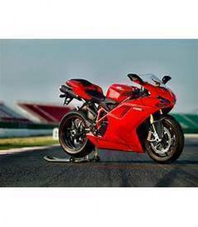 Posto moto  in <br/> affitto/vendita a Trieste