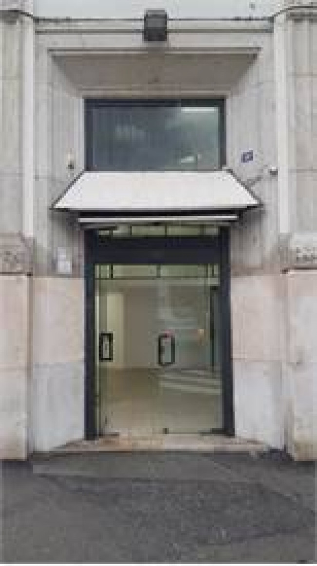 Locale commerciale in affitto a Trieste